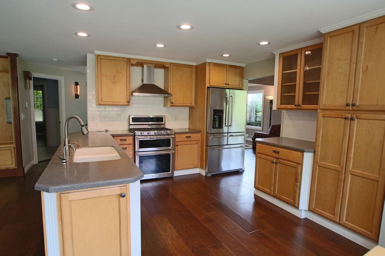 522 Runquist Ct - Photo 5 of 20