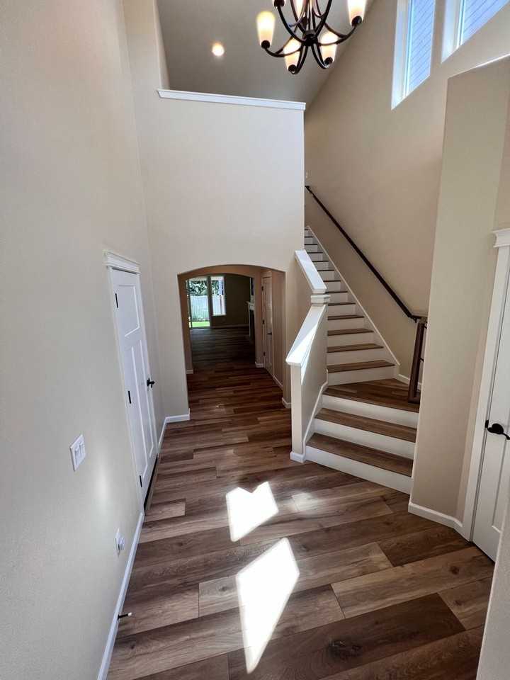 5602 James Pl Se - Photo 3 of 48