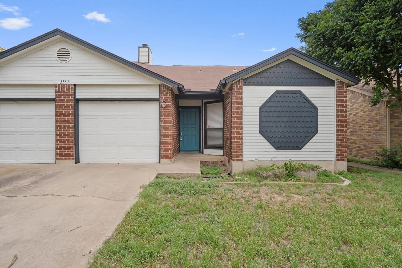 13357 Water Oak Ln #A - Photo 5 of 25