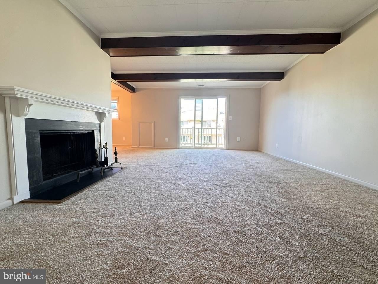 13 Warren Lodge Ct - Photo 6 of 23