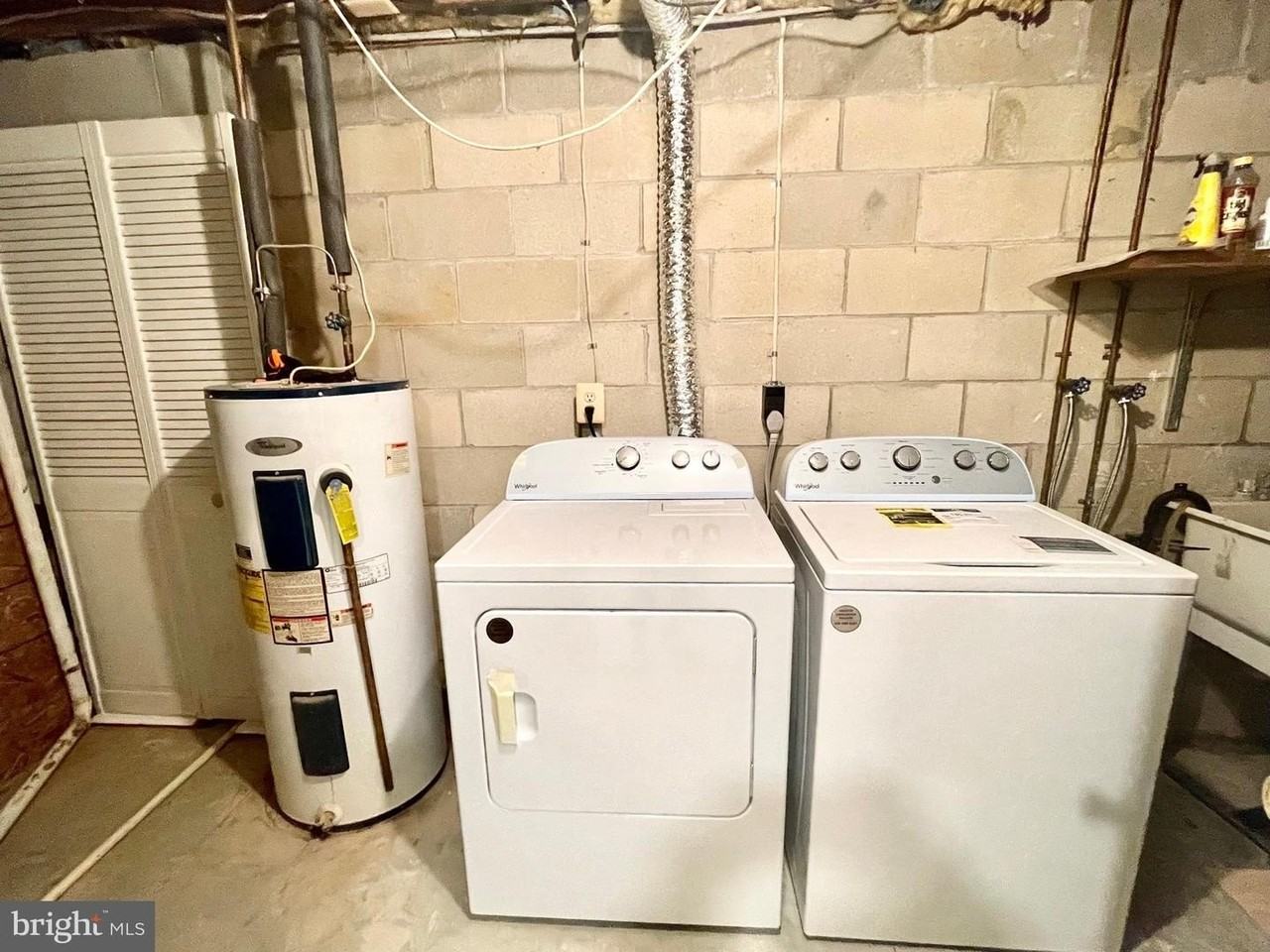 10 Darbytown Ct - Photo 3 of 14