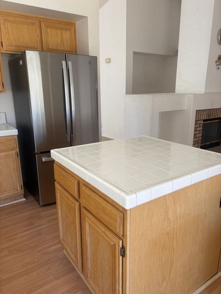 12481 Pacoima Rd - Photo 6 of 19