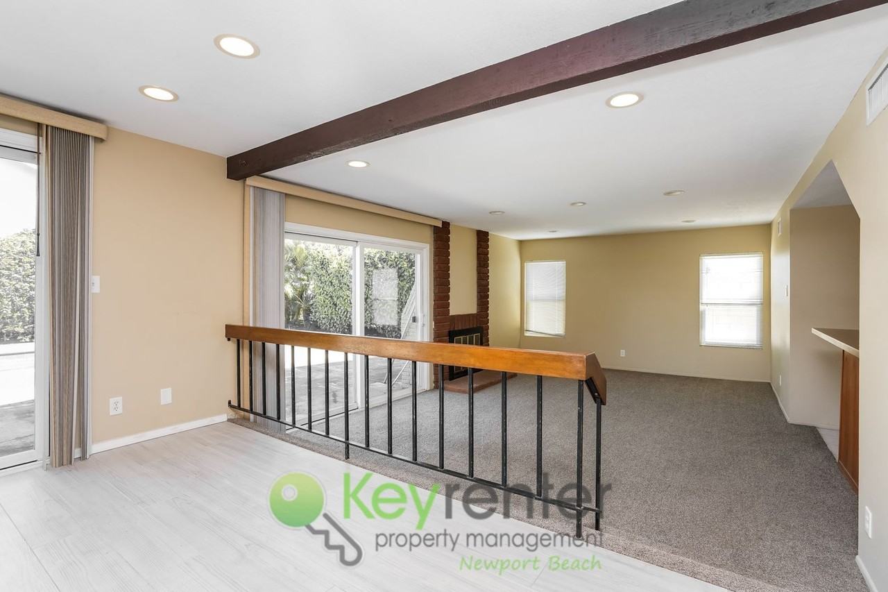 8597 Rock Fish Cir - Photo 4 of 24