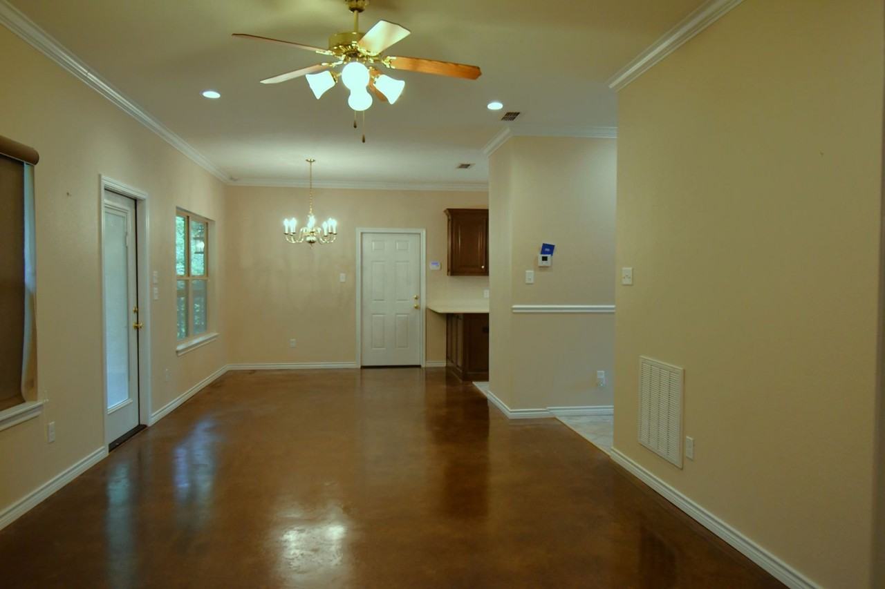 2708 Terrace Ln - Photo 5 of 23