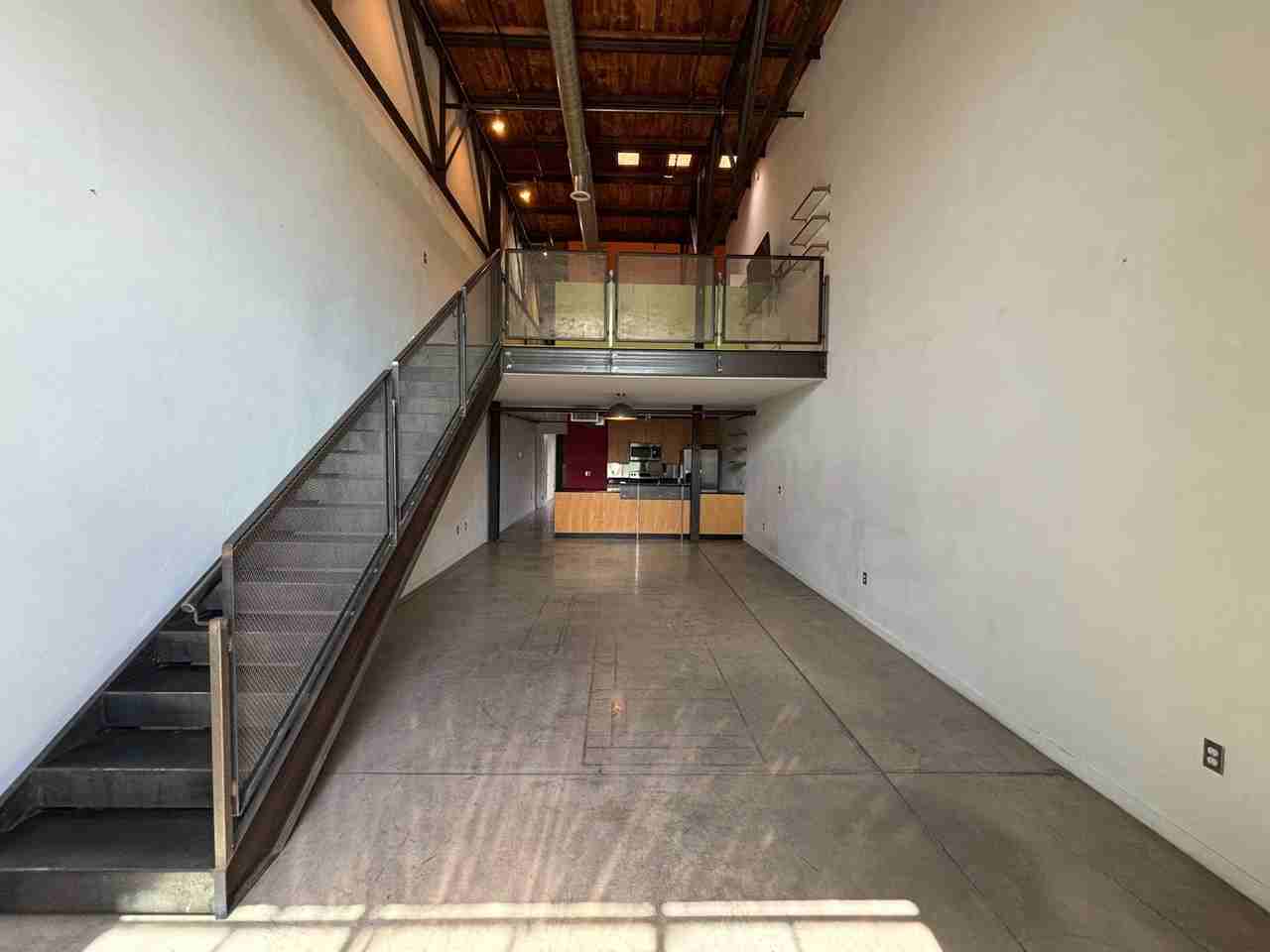 1001 E 17th St #124 - Photo 3 of 19