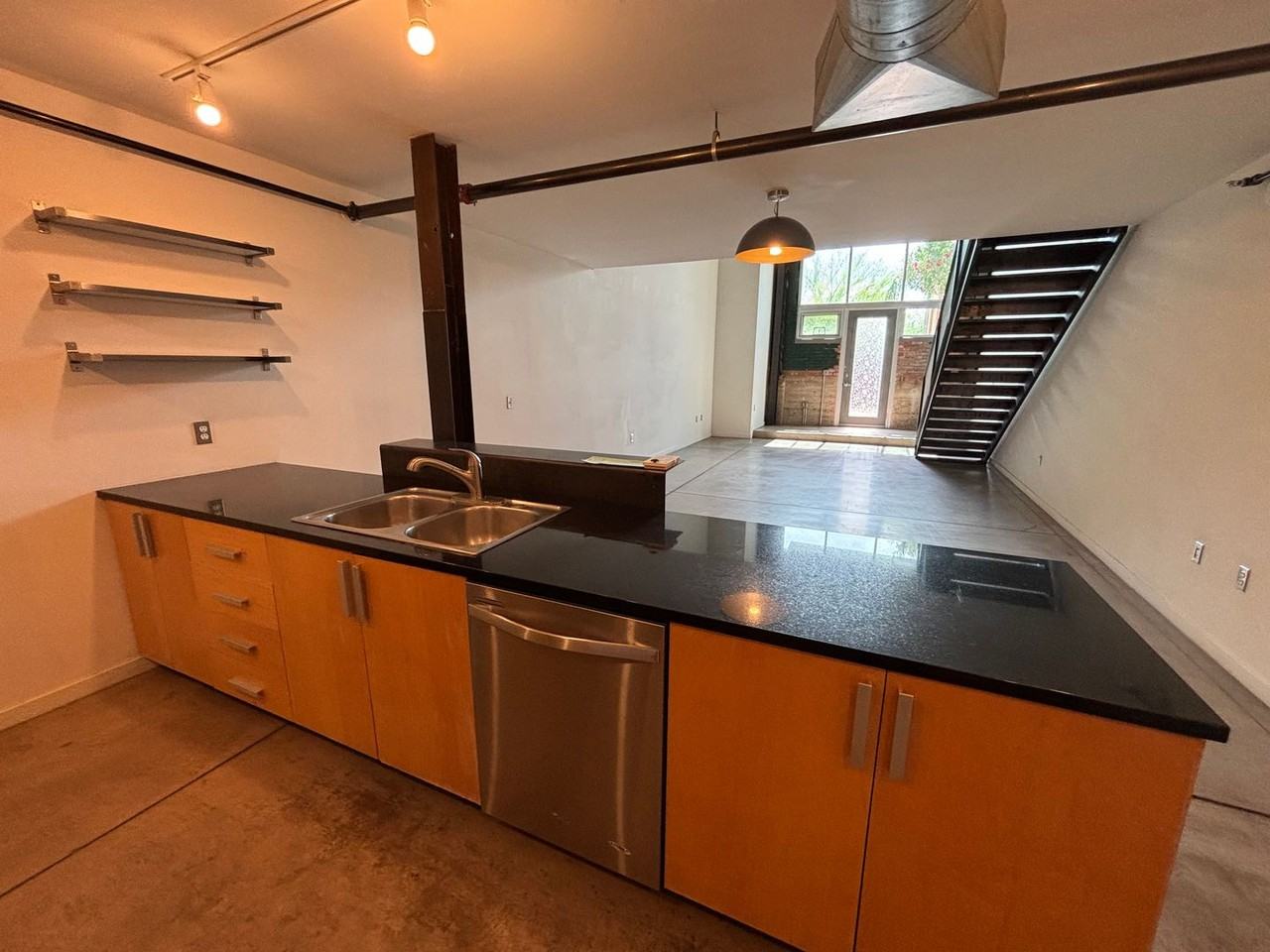 1001 E 17th St #124 - Photo 6 of 19