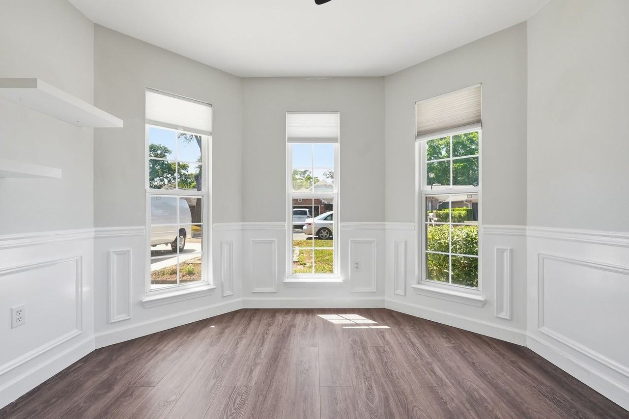 176 Wright Cir - Photo 4 of 44