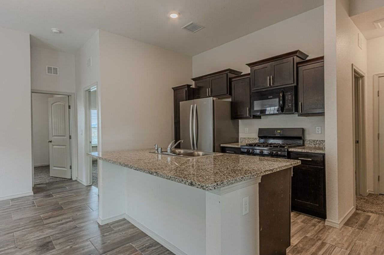 5021 Margarita Talamantes - Photo 3 of 29