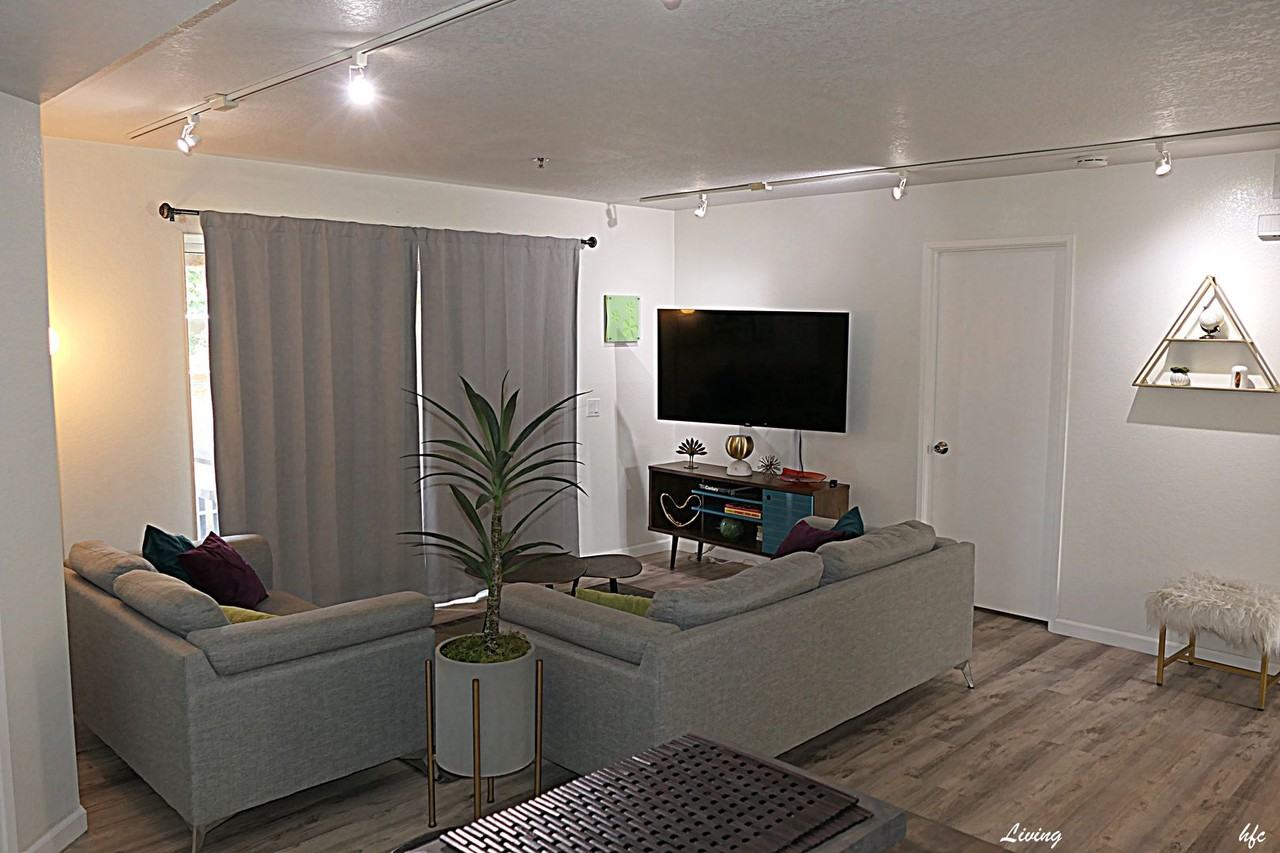 2700 Lawrence Crossley Rd #B15 - Photo 6 of 16