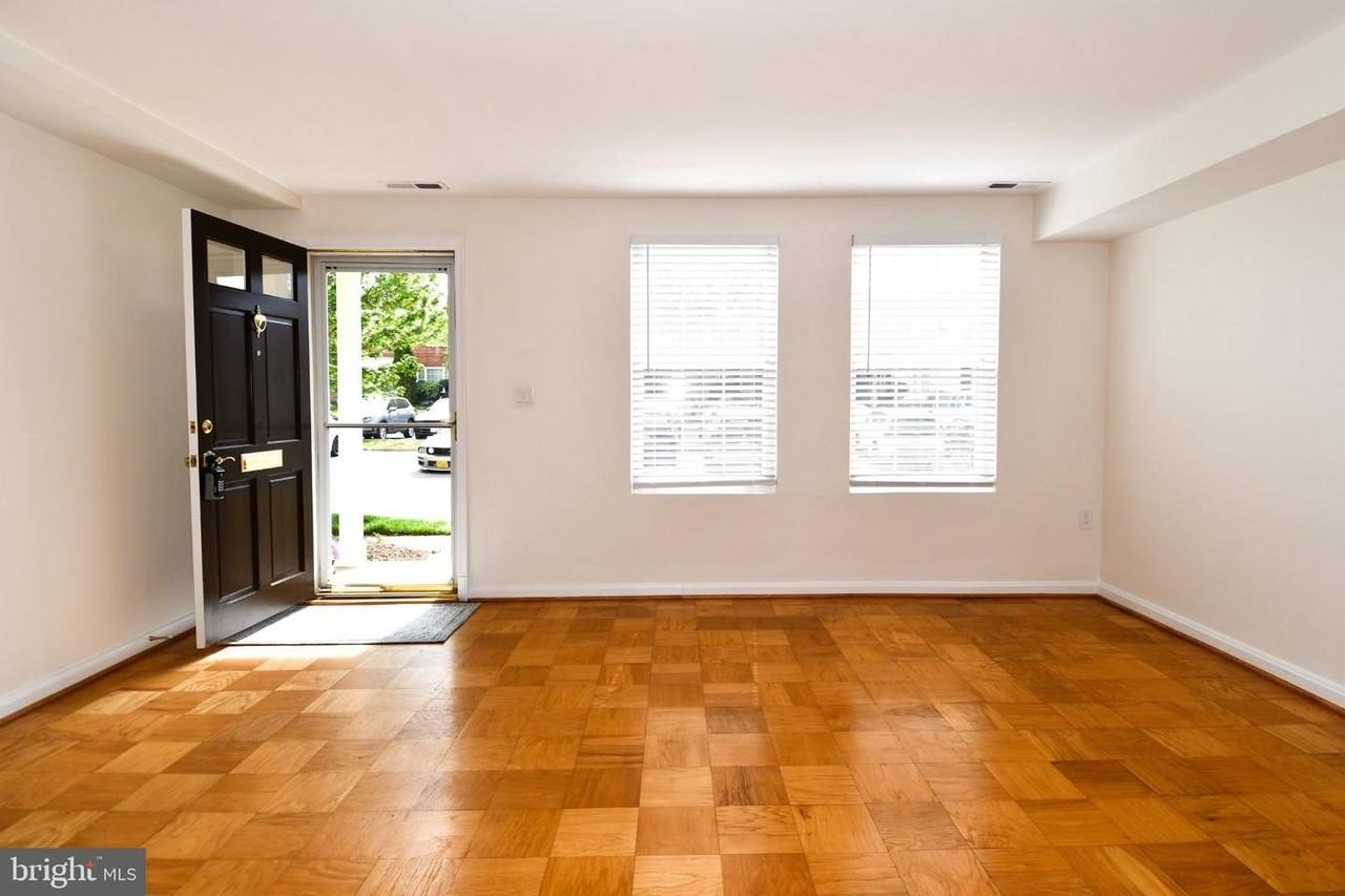 3737 Ingalls Ave - Photo 4 of 29