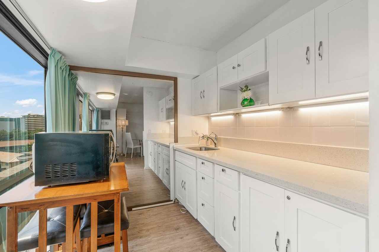 1750 Kalakaua Ave #609 - Photo 5 of 18