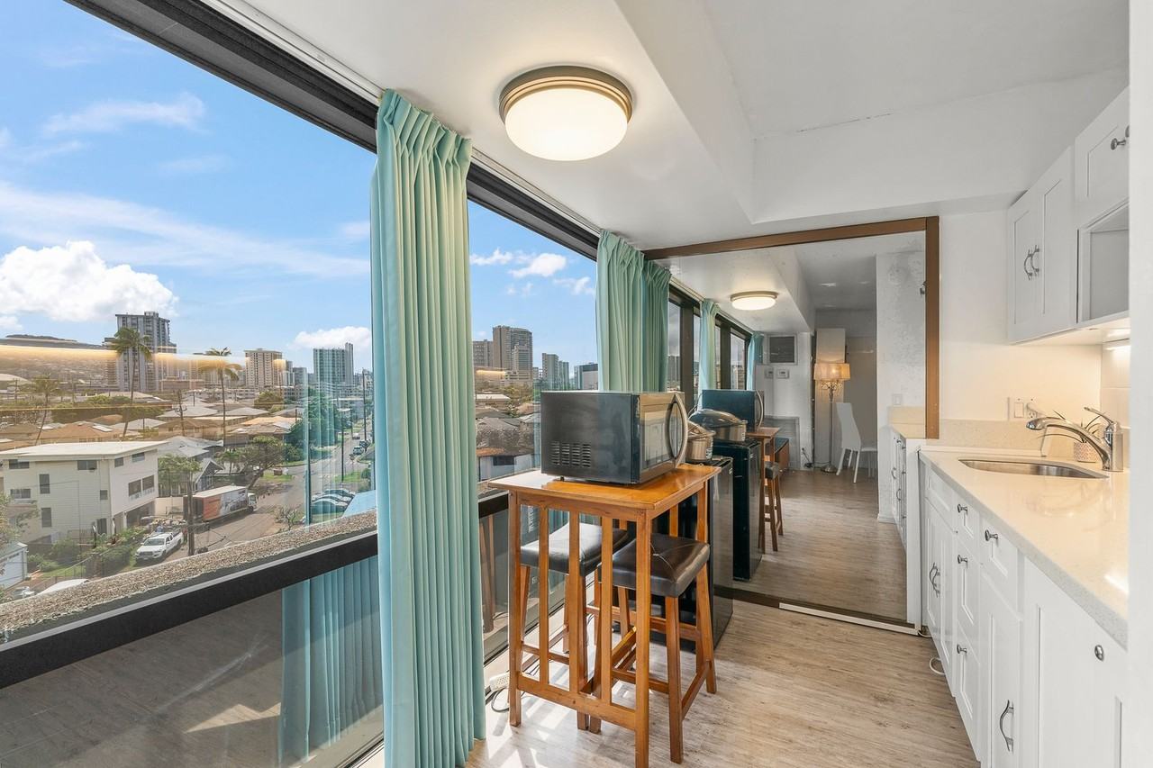 1750 Kalakaua Ave #609 - Photo 6 of 18