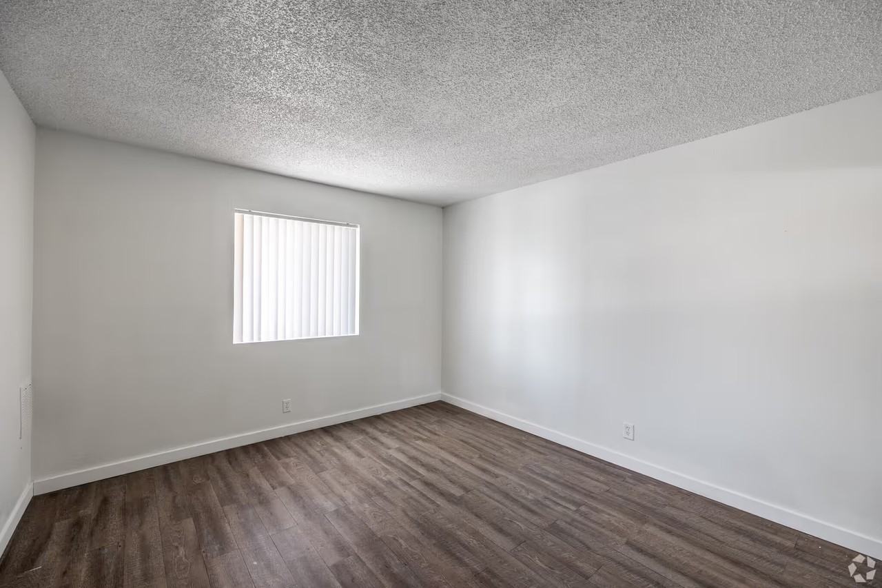 Pinnacle Apartments - Photo 7 of 22