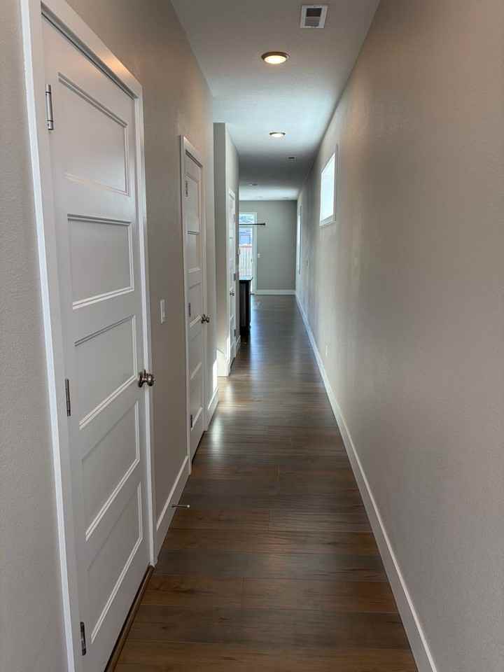 332 E Wayno Way - Photo 2 of 29