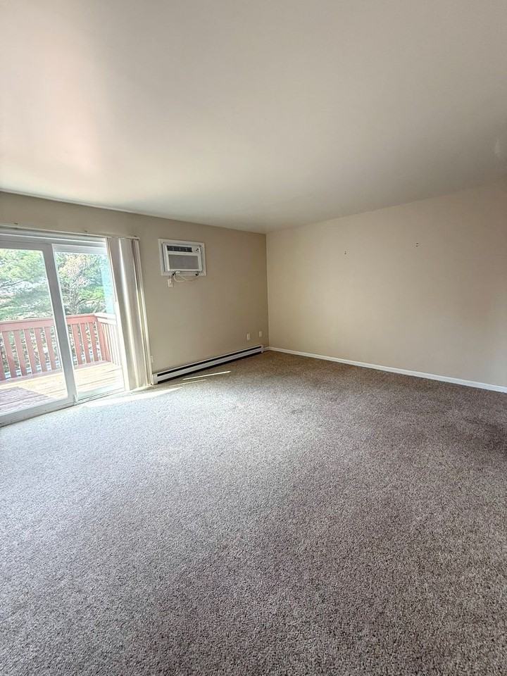 1308 S Mount Joy St - Photo 5 of 10