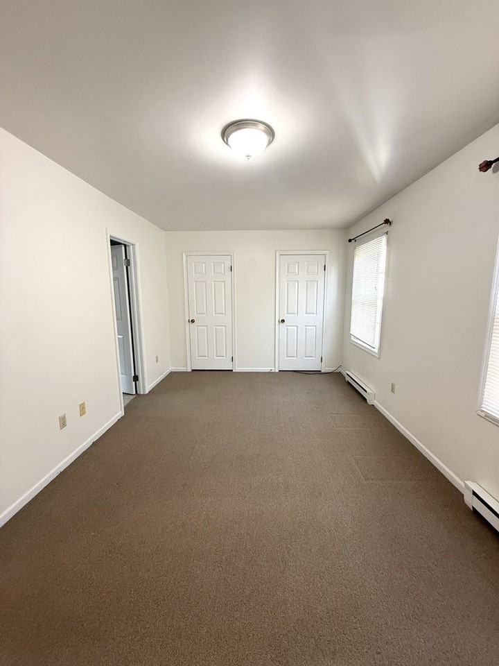 1308 S Mount Joy St - Photo 7 of 10