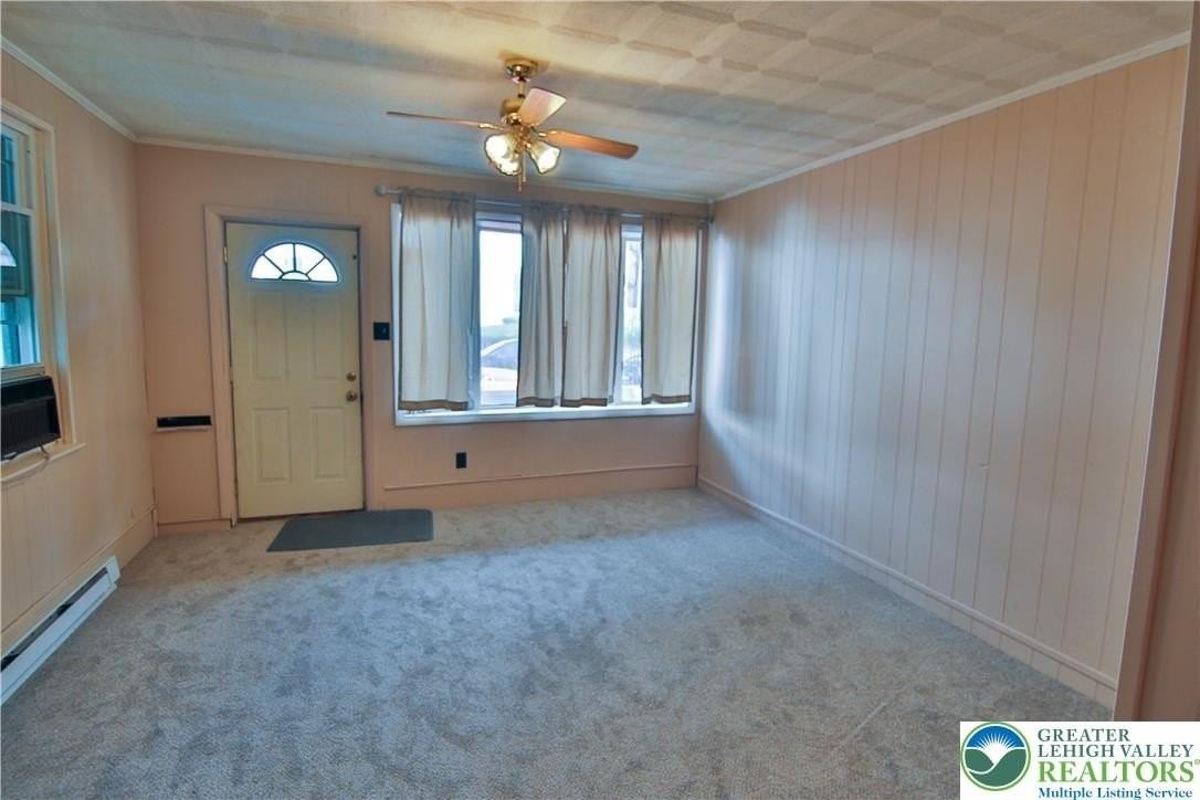 68 W Center St - Photo 5 of 22