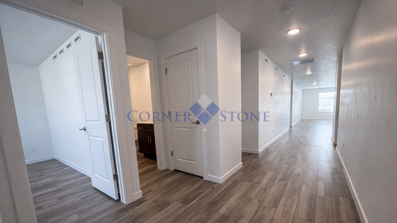 11141 W Hidden Point St - Photo 2 of 22