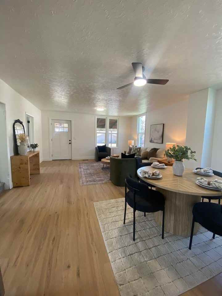 3127 E Jackson Ave - Photo 4 of 19