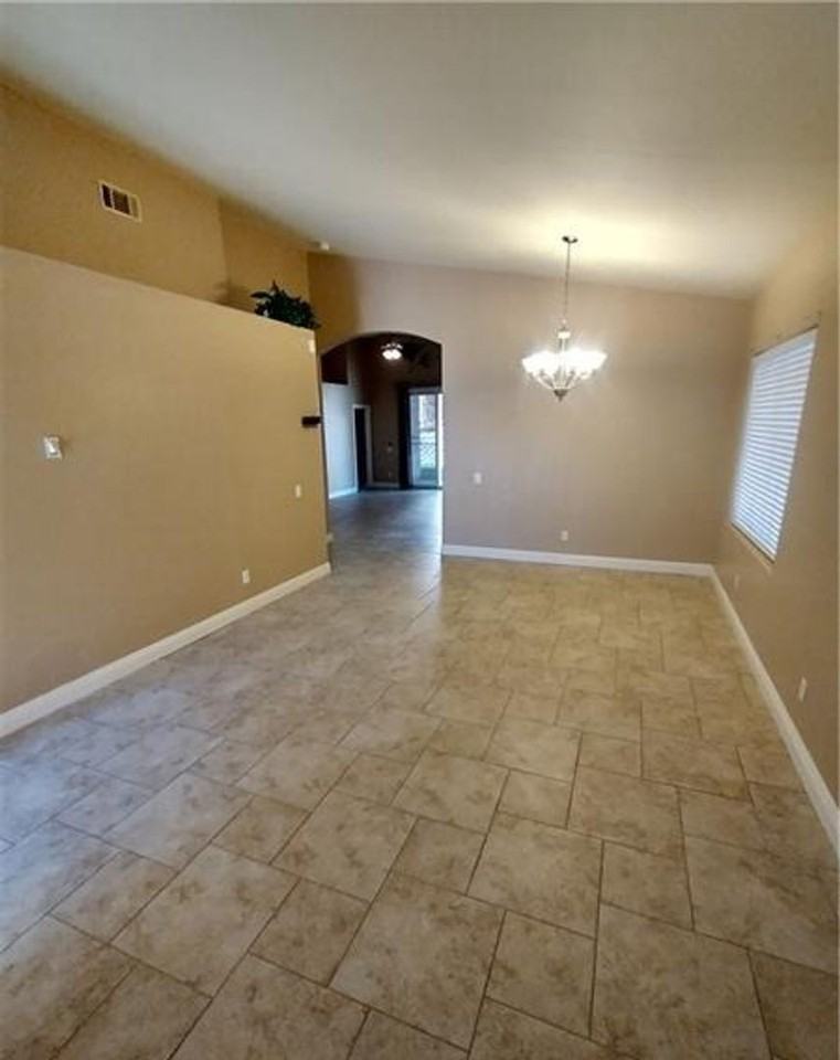 3021 Pismo Beach Dr - Photo 2 of 34