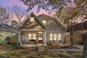 featured image of 1044 S Rembert St