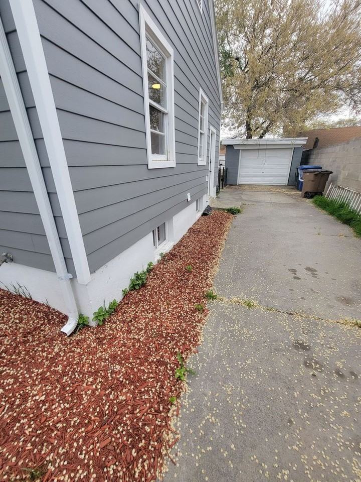 1351 W 800 S - Photo 6 of 37