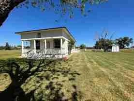 11125 Iowa St - Photo 1 of 1