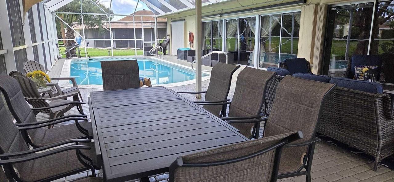 4705 Holly Dr - Photo 4 of 25