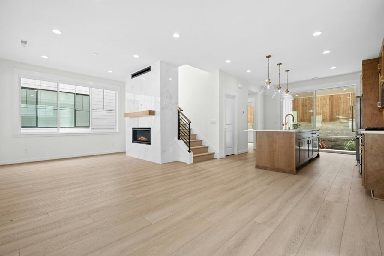 13426 13426 NE 112th Place - TARA 6 LLC - Photo 4 of 25