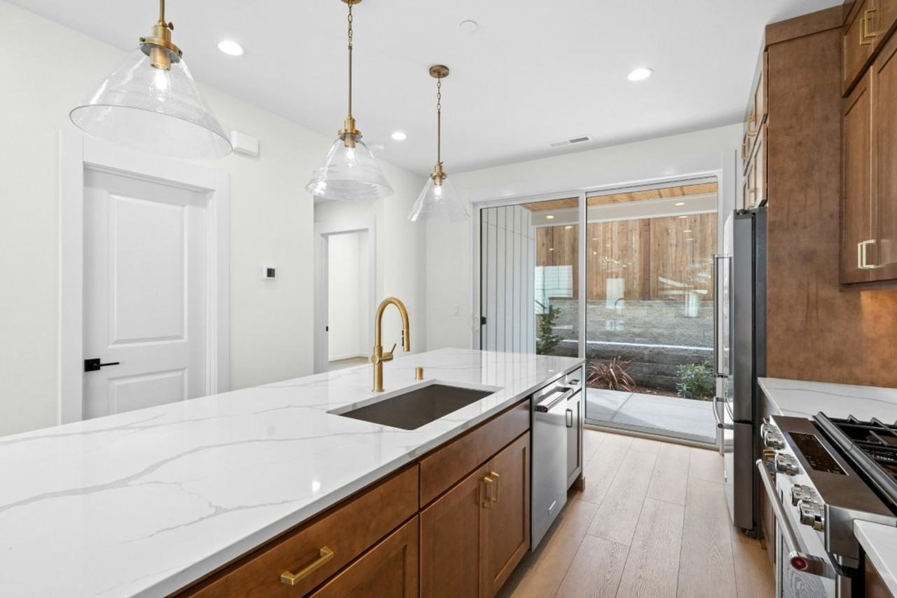 13426 13426 NE 112th Place - TARA 6 LLC - Photo 7 of 25