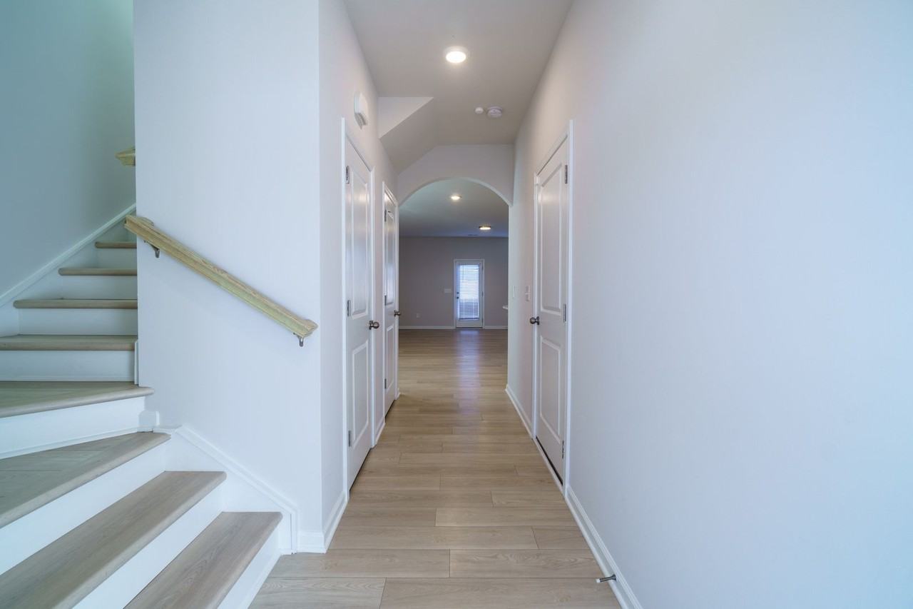 12956 Canton Side Ave - Photo 2 of 30