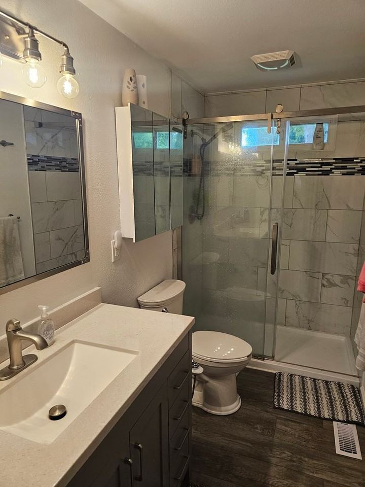 729 Oakcrest St Se - Photo 7 of 14