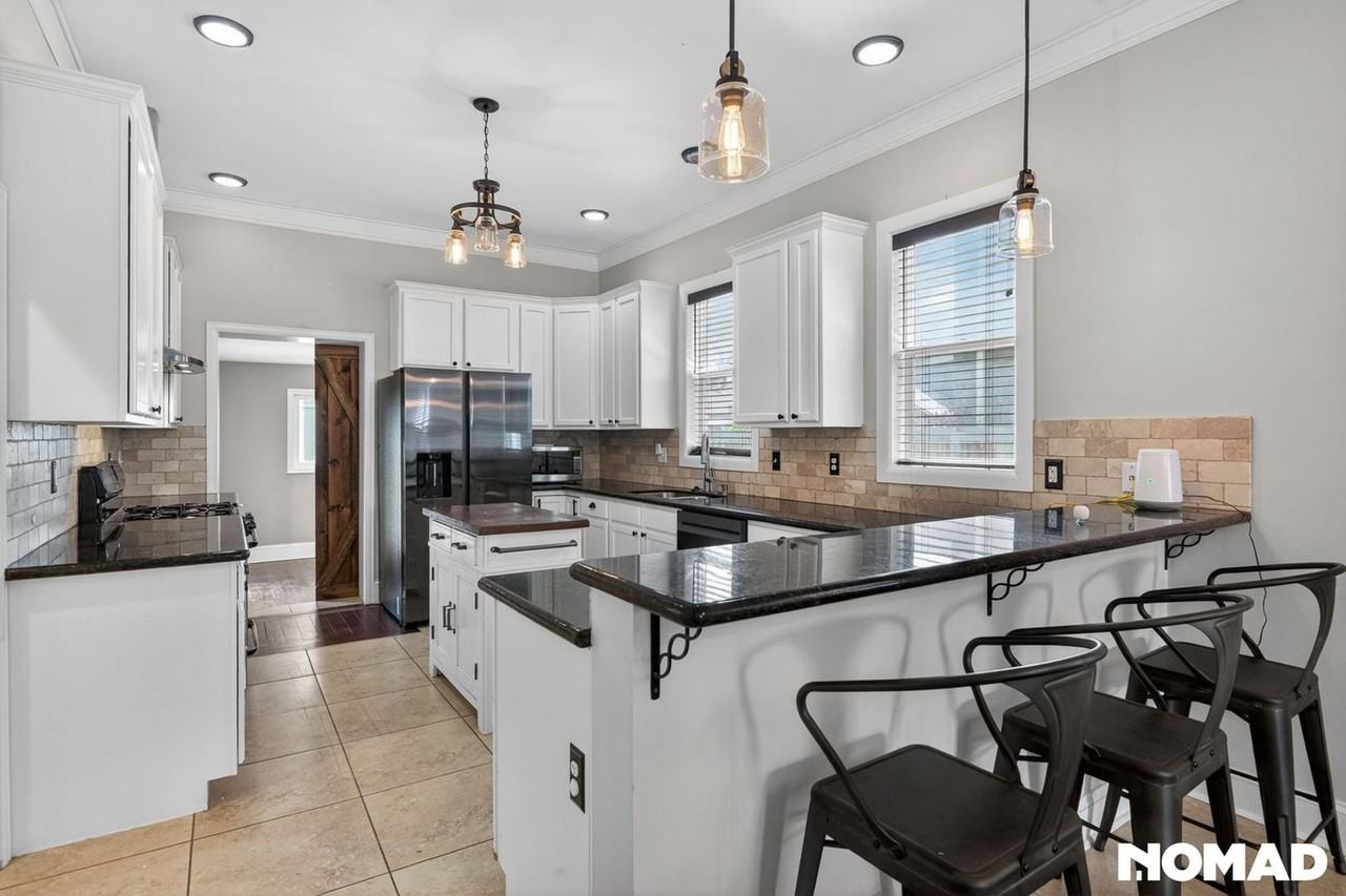 2336 N Gilpin St - Photo 3 of 30