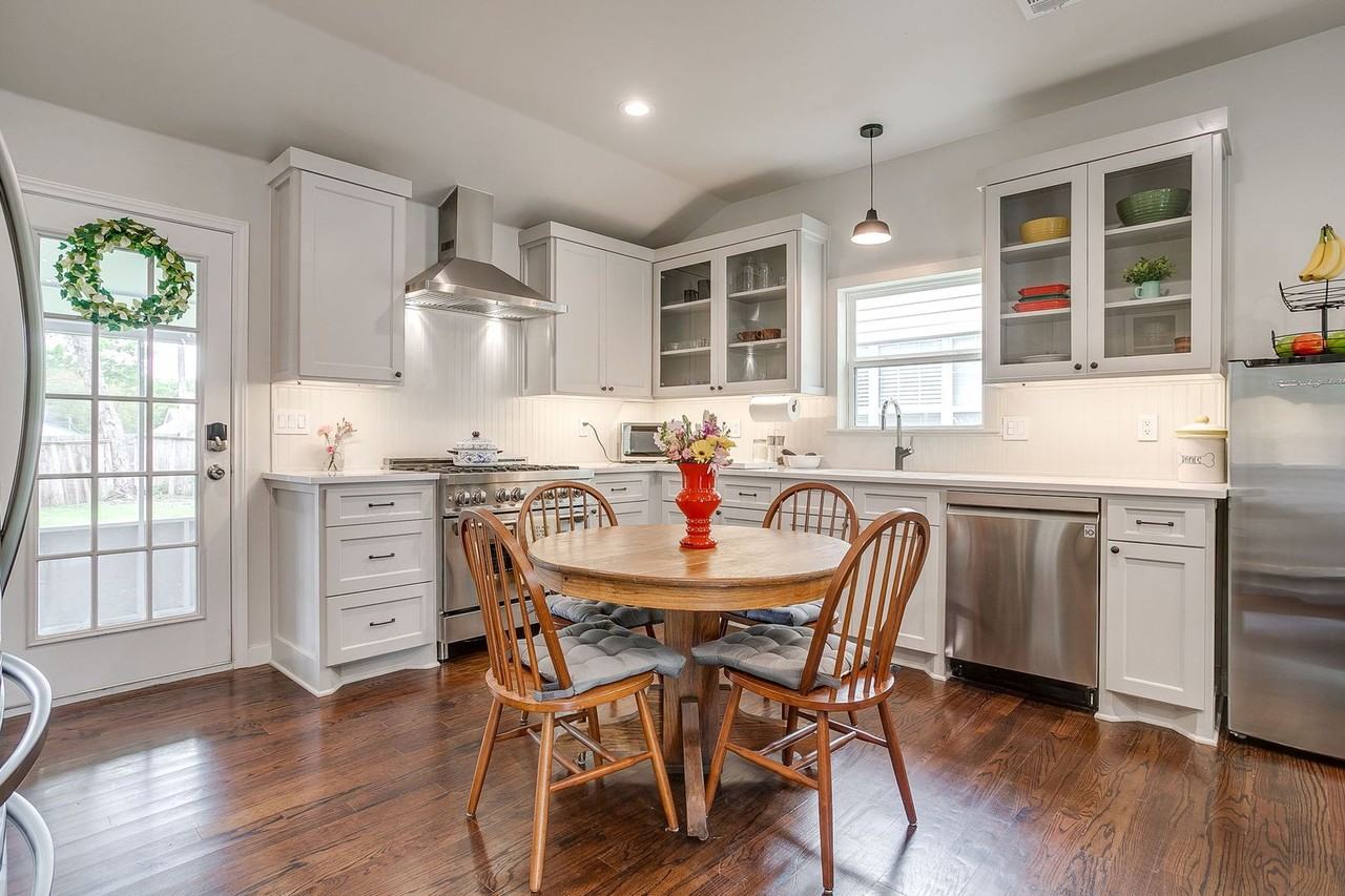 3821 Linden Ave - Photo 5 of 20