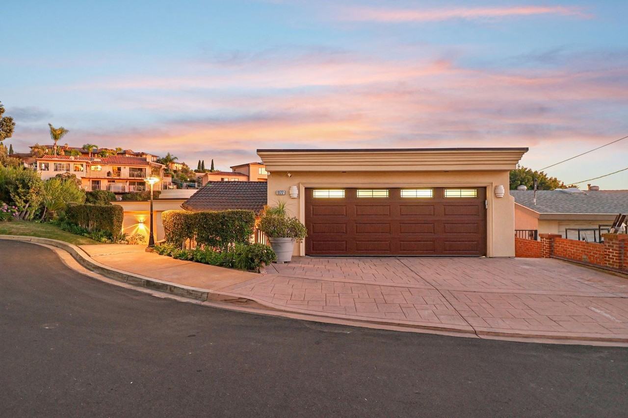 1177 Avenida Amantea - Photo 2 of 37