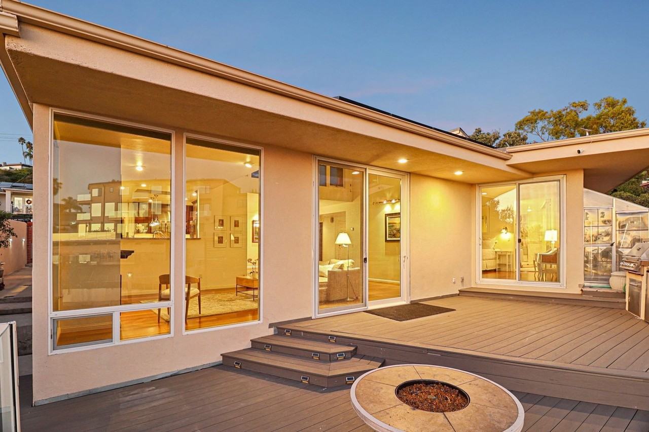 1177 Avenida Amantea - Photo 3 of 37