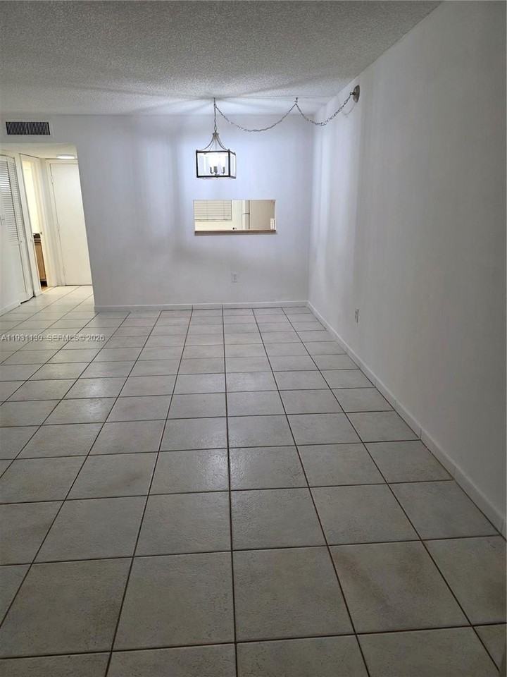 8035 Sw 107th Ave #221 - Photo 5 of 30