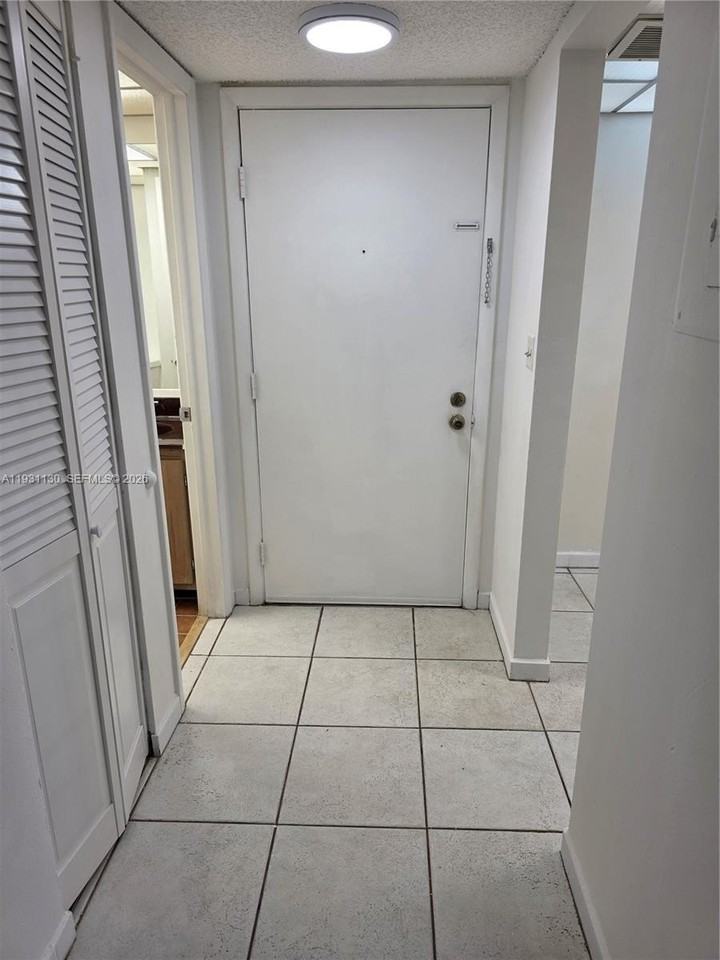 8035 Sw 107th Ave #221 - Photo 7 of 30