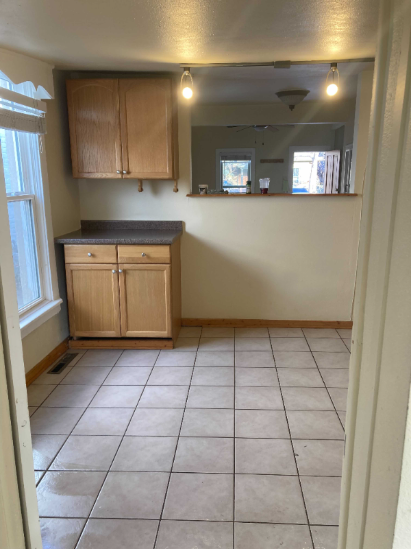 831 Elati St - Photo 4 of 18