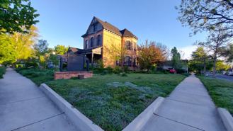 334 E Mulberry St #4 - Photo 1 of 1