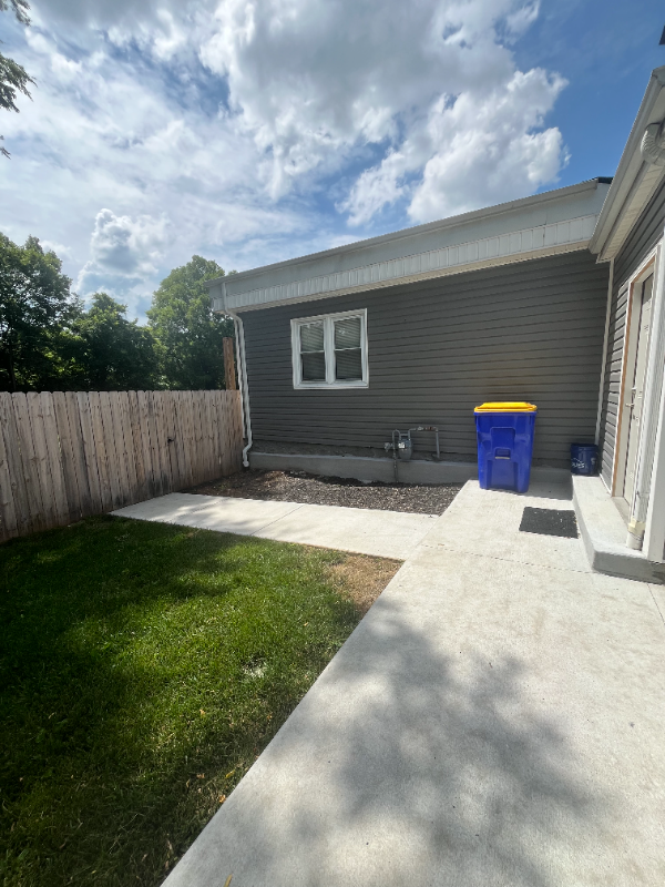 1213 E 14th Ave - Photo 4 of 23