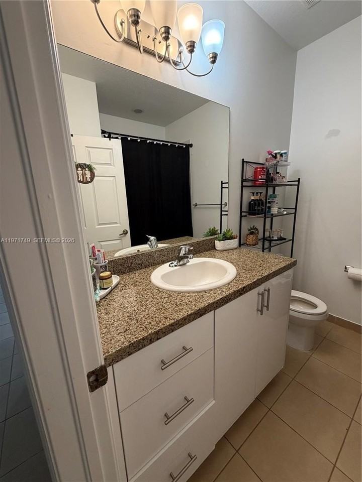 977 Sw 147th Ave #2509 - Photo 5 of 9