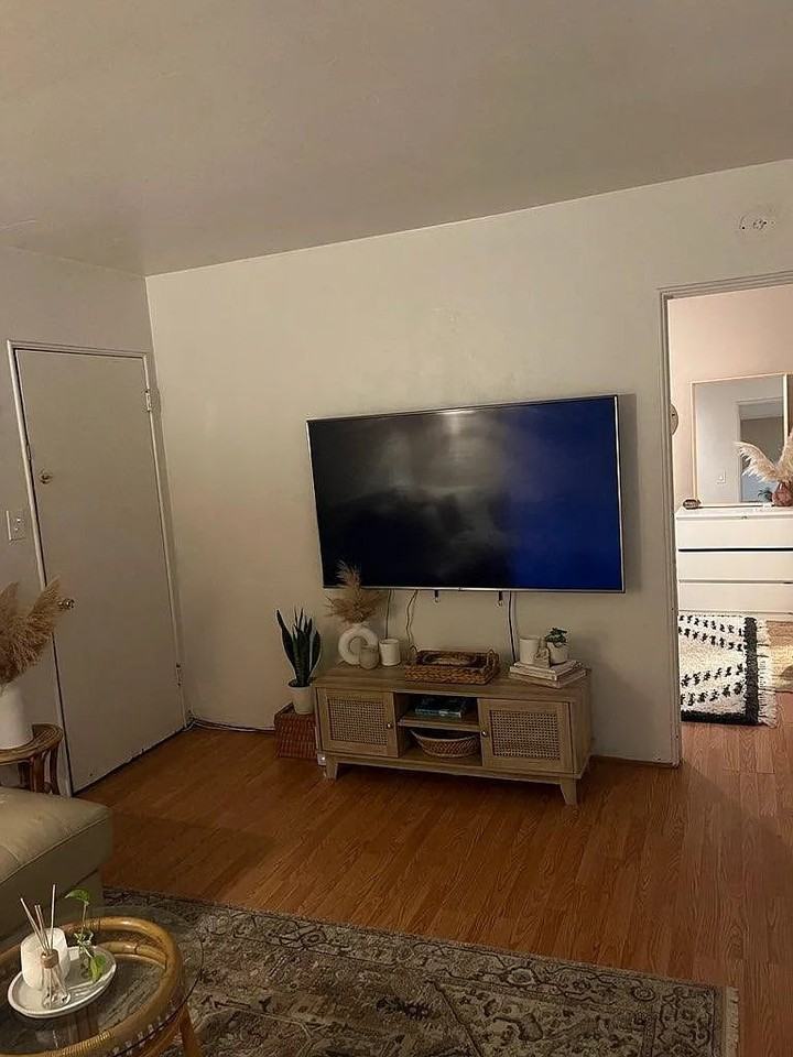 2055 Morena Blvd - Photo 3 of 11