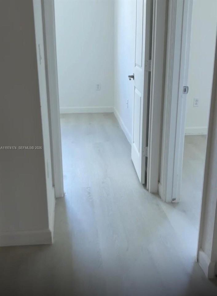 12832 Sw 232nd Ter #0 - Photo 2 of 10