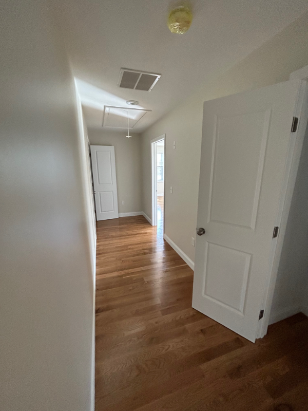 12 Railroad Ave #B - Photo 5 of 5