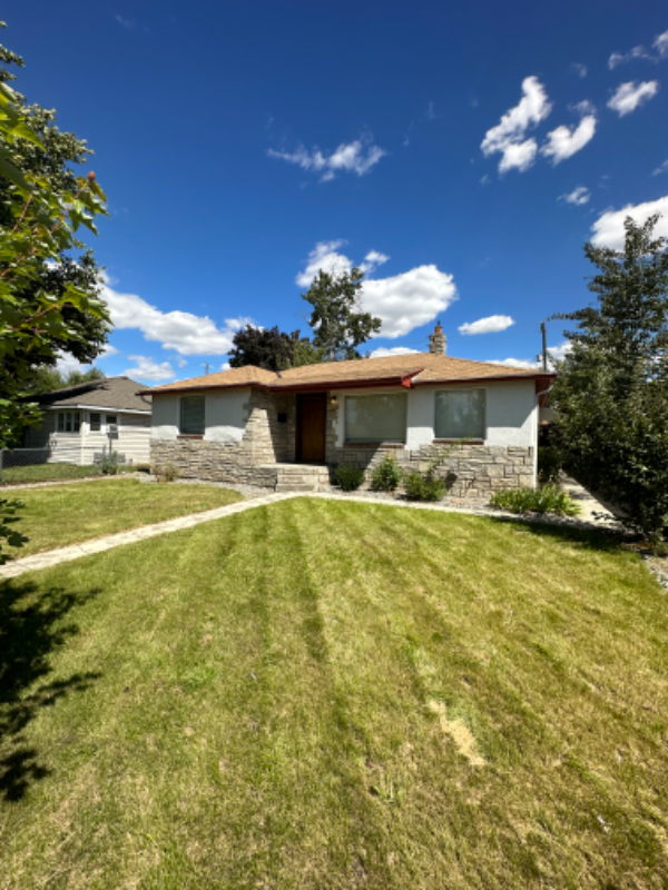 4024 N Walnut St - Photo 3 of 33