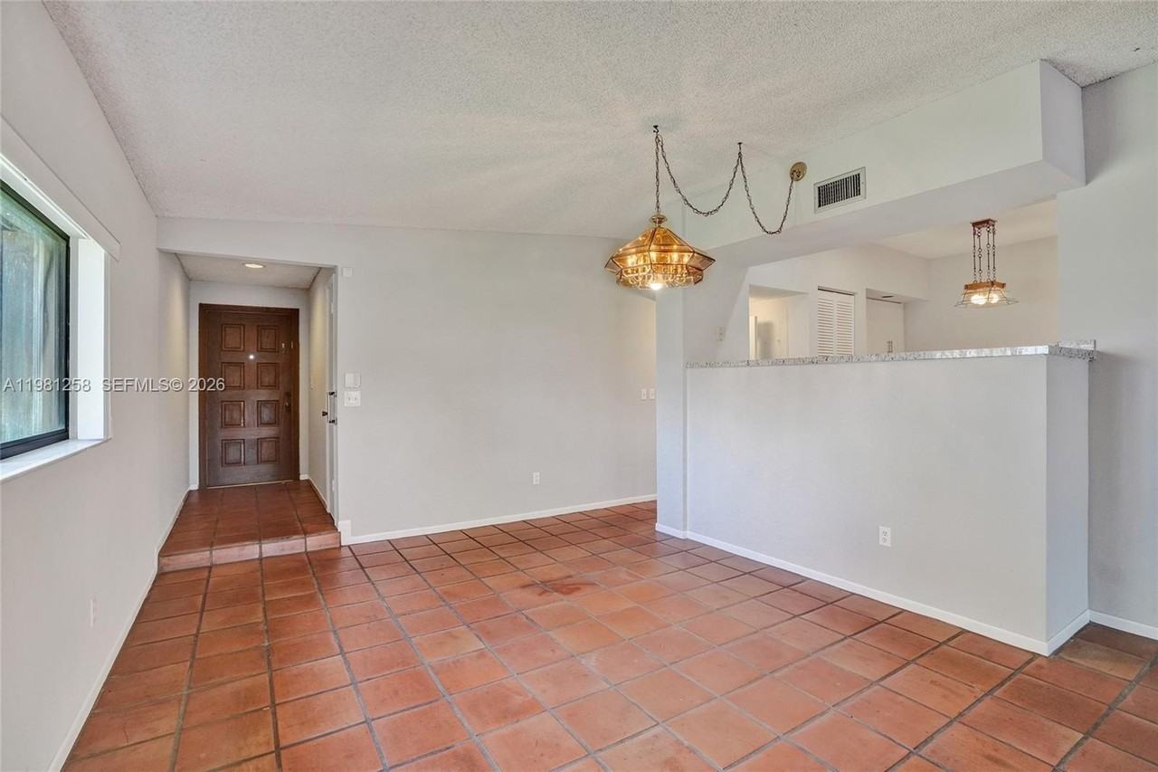 7382 Sw 105th Pl - Photo 3 of 23