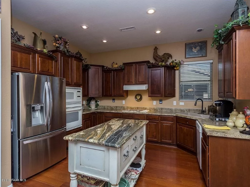 4539 N Harwick Dr - Photo 5 of 17