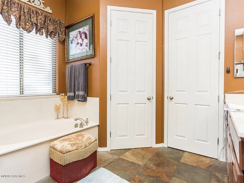 4539 N Harwick Dr - Photo 7 of 17