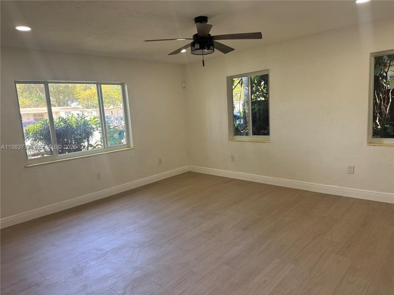 3920 Charles Ter #0 - Photo 3 of 13